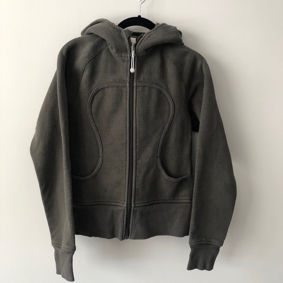 Lululemon Long Sleeve Scuba Hooded Sweater - Picture 2 of 5